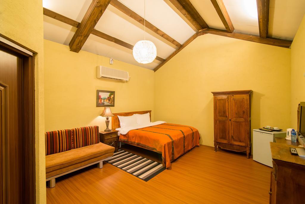 Monet Garden Coffee Farm Apartment Chinan Стая снимка